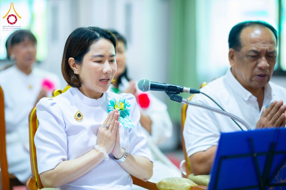 ภาพ No.298722:วันที่ 20 มกราคม พ.ศ. 2569 พิธีทอดผ้าป่าทำนุบำรุงศาสนสถาน ณ วัดไร่ขิง อ.สามพราน จ.นครปฐม ในโครงการธรรมยาตรา กตัญญูบูชา มหาปูชนียาจารย์ พระมงคลเทพมุนี(สด จนฺทสโร) พระผู้ปราบมาร อนุสรณ์สถาน 7 แห่ง ปีที่ 14