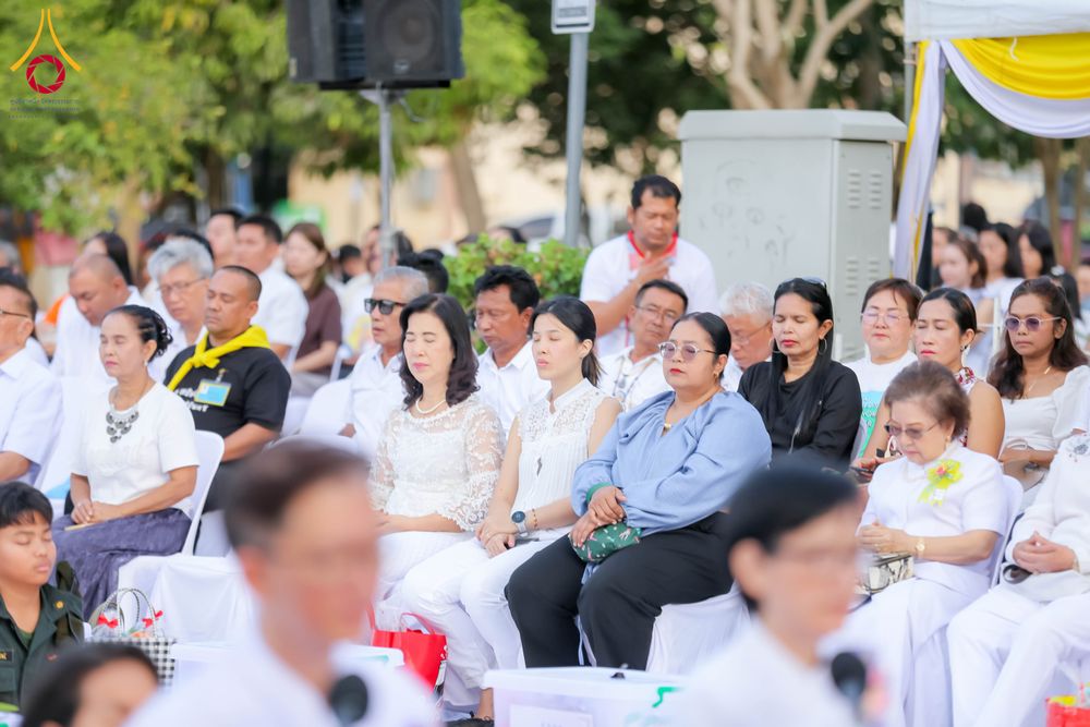 ภาพ No.313917:วันอาทิตย์ที่ 14 มีนาคม พ.ศ. 2569 ทำบุญเมืองหาดใหญ่ตักบาตรพระ 1,109 รูป เติมบุญใหญ่ หลังวิกฤตมหาอุทกภัย ณ ซุ้มประตูไชน่าทาวน์ ถนนศุภสารรังสรรค์ อ.หาดใหญ่ จ.สงขลา