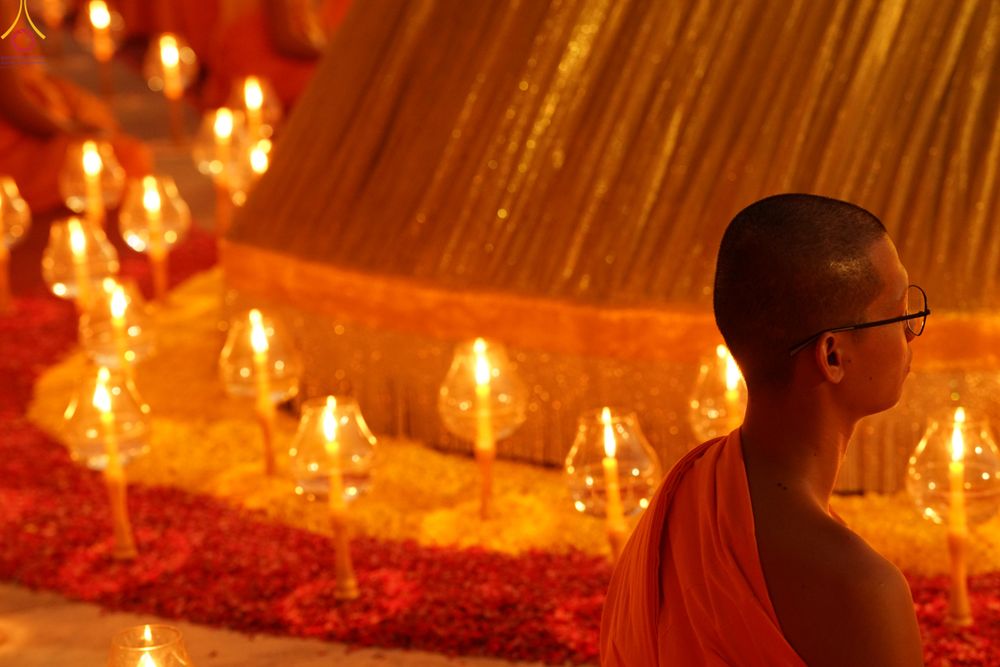 ภาพ No.302895:วันที่ 24 มกราคม พ.ศ. 2569 พิธีจุดประทีปธรรมถวายเป็นพุทธบูชา  และบูชาธรรมมหาปูชนียาจารย์  ณ อาคารธรรมยาตรา กตัญญูบูชามหาปูชนียาจารย์  ตรงข้ามวัดปากน้ำภาษีเจริญ จ.กรุงเทพมหานคร ในโครงการธรรมยาตรา กตัญญูบูชา มหาปูชนียาจารย์ พระมงคลเทพมุนี(สด จนฺทสโร) พระผู