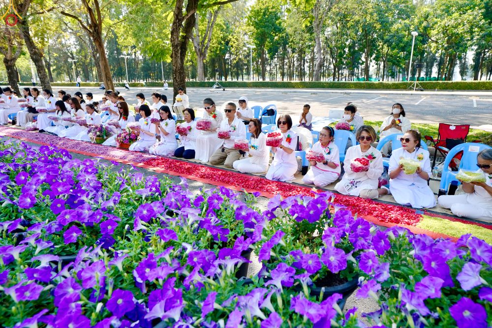 ภาพ No.304105:วันที่ 25 มกราคม พ.ศ. 2569 พิธีต้อนรับพระธรรมยาตรา  รร.สามัคคีราษฏร์บำรุง-วัดพระธรรมกาย ในโครงการธรรมยาตรา กตัญญูบูชา มหาปูชนียาจารย์ พระมงคลเทพมุนี(สด จนฺทสโร) พระผู้ปราบมาร อนุสรณ์สถาน 7 แห่ง ปีที่ 14