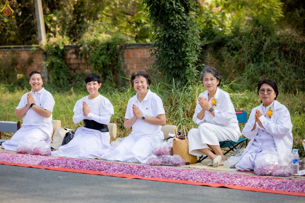ภาพ No.299322:วันที่ 18 มกราคม พ.ศ. 2569 พิธีต้อนรับพระธรรมยาตรา ณ อนุสรณ์สถานลำดับที่ 5 สถานที่เผยแผ่วิชชาธรรมกายครั้งแรก อนุสรณ์สถานบางปลา วัดบางปลา อำเภอบางเลน จังหวัดนครปฐม ในโครงการธรรมยาตรา กตัญญูบูชา มหาปูชนียาจารย์ พระมงคลเทพมุนี(สด จนฺทสโร) พระผู้ปราบมาร อนุส