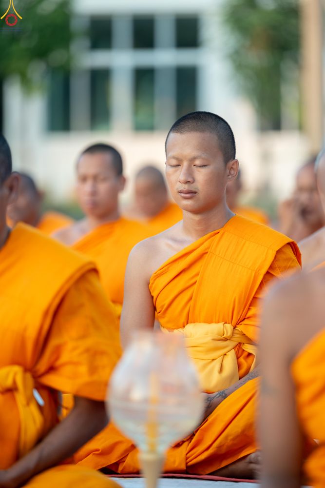 ภาพ No.293911:วันที่ 14 มกราคม พ.ศ. 2569 พิธีจุดประทีปถวายเป็นพุทธบูชา และบูชาธรรมมหาปูชนียาจารย์  ณ วัดสองพี่น้อง ต.ต้นตาล อ.สองพี่น้อง จ.สุพรรณบุรี ในโครงการธรรมยาตรา กตัญญูบูชา มหาปูชนียาจารย์ พระมงคลเทพมุนี(สด จนฺทสโร) พระผู้ปราบมาร อนุสรณ์สถาน 7 แห่ง ปีที่ 14