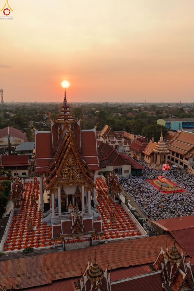 ภาพ No.296991:วันที่ 17 มกราคม พ.ศ. 2569 พิธีจุดประทีปถวายเป็นพุทธบูชา และบูชาธรรมมหาปูชนียาจารย์  ณ วัดโบสถ์บน ต.บางคูเวียง จ.นนทบุรี อนุสรณ์สถานลำดับที่ 4 สถานที่เกิดด้วยกายธรรม ในโครงการธรรมยาตรา กตัญญูบูชา มหาปูชนียาจารย์ พระมงคลเทพมุนี(สด จนฺทสโร) พระผู้ปราบมาร อ