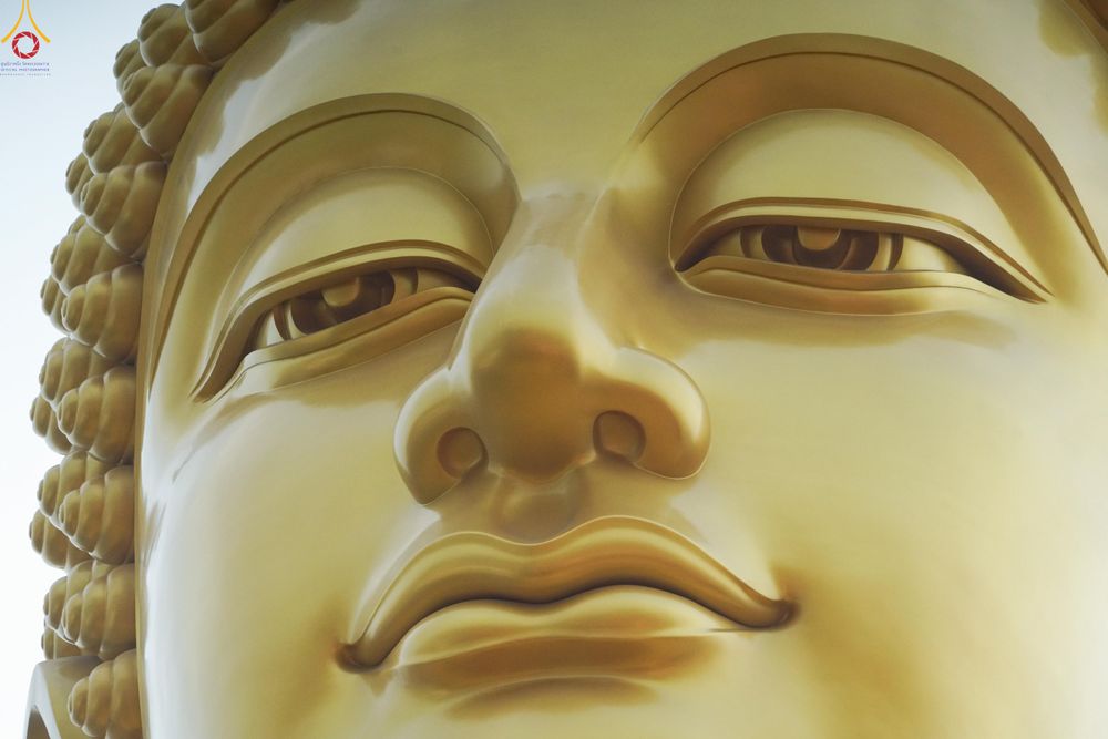 ภาพ No.299897:วันที่ 22 มกราคม พ.ศ.2569 พระธรรมยาตราปฏิบัติธรรม และถ่ายภาพหมู่ประวัติศาสตร์ ณ อาคารธรรมยาตรา กตัญญูบูชามหาปูชนียาจารย์  ตรงข้ามวัดปากน้ำภาษีเจริญ จ.กรุงเทพมหานคร ในโครงการธรรมยาตรา กตัญญูบูชา มหาปูชนียาจารย์ พระมงคลเทพมุนี(สด จนฺทสโร) พระผู้ปราบมาร อนุ