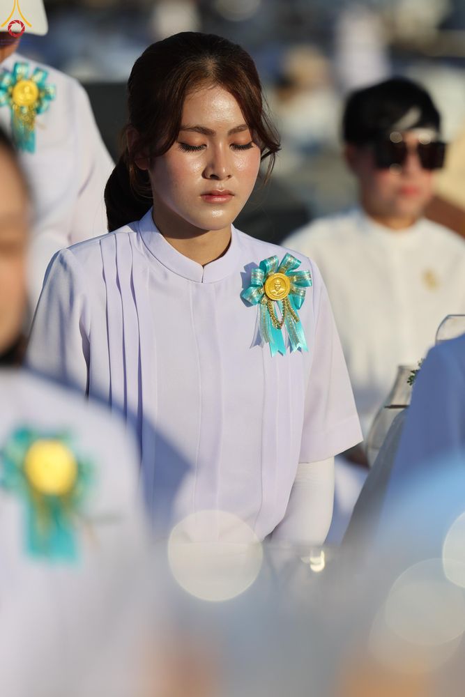 ภาพ No.302022:วันที่ 23 มกราคม พ.ศ. 2569 พิธีจุดประทีปธรรมถวายเป็นพุทธบูชา และบูชาธรรมมหาปูชนียาจารย์  ณ อนุสรณ์สถานลำดับที่ 5 สถานที่เผยแผ่วิชชาธรรมกายครั้งแรก อนุสรณ์สถานบางปลา วัดบางปลา อำเภอบางเลน จังหวัดนครปฐม ในโครงการธรรมยาตรา กตัญญูบูชา มหาปูชนียาจารย์ พระมงคล