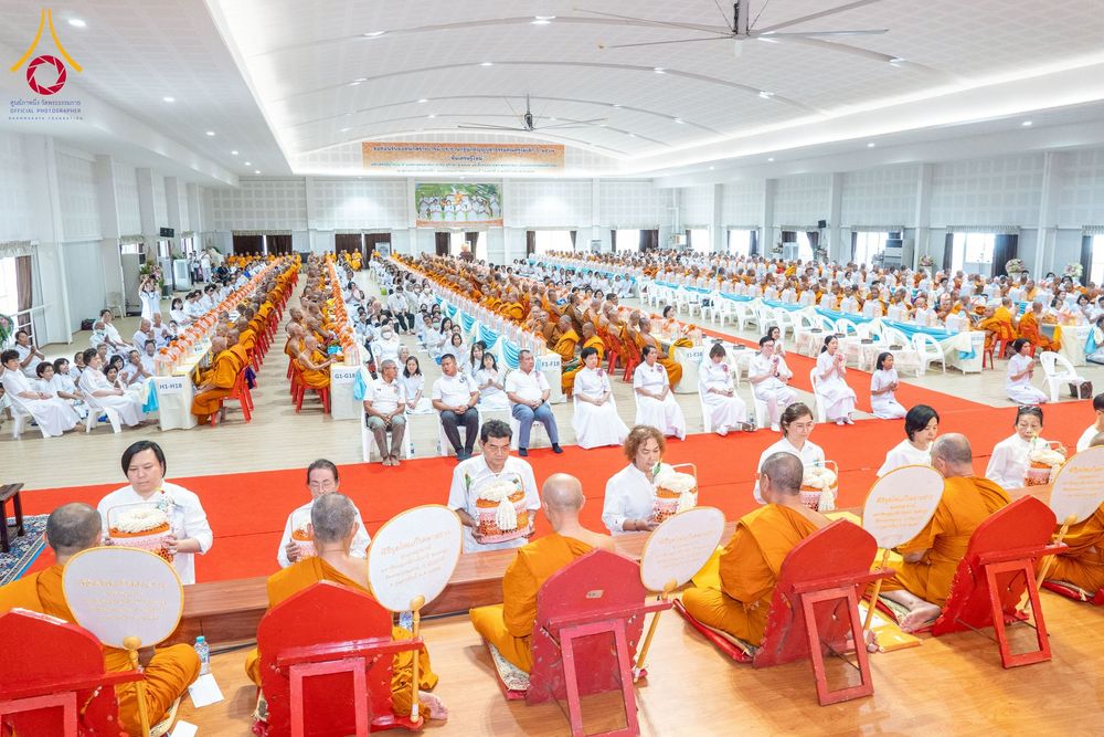 ภาพ No.238916:วันเสาร์ที่ 16 สิงหาคม พ.ศ. 2568 งานบุญประจำปี ครั้งที่ 20 พิธีทักษิณานุปทานแด่บรรพชน ตระกูลผ่องสวัสดิ์และหมู่ญาติที่ล่วงลับไปแล้ว ณ พระมหาเจดีย์ทัตตชีโว ศูนย์อบรมเยาวชนกาญจนบุรี