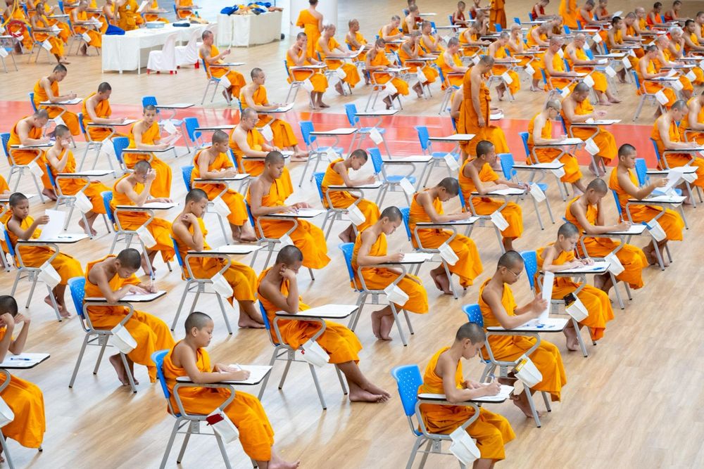 ภาพ No.249685:วันที่ 1 ตุลาคม พ.ศ. 2568 การสอบธรรมสนามหลวง นักธรรมชั้นตรี อำเภอคลองหลวง จังหวัดปทุมธานี ณ ห้องแก้วสารพัดนึก 2 วัดพระธรรมกาย