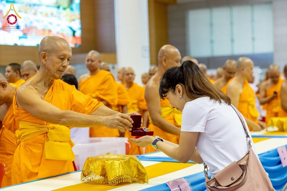 ภาพ No.259918:วันอาทิตย์ที่ 5 ตุลาคม พ.ศ. 2568 สัมมนาพิเศษ "จากกฐินวัดพระธรรมกาย สู่กฐินทั่วไทย 30,000 วัด" ณ สภาธรรมกายสากล วัดพระธรรมกาย