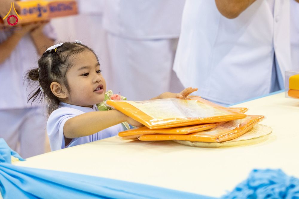 ภาพ No.264562:วันอาทิตย์ที่ 2 พฤศจิกายน พ.ศ. 2568 พิธีทอดกฐินสามัคคี ณ สภาธรรมกายสากล วัดพระธรรมกาย