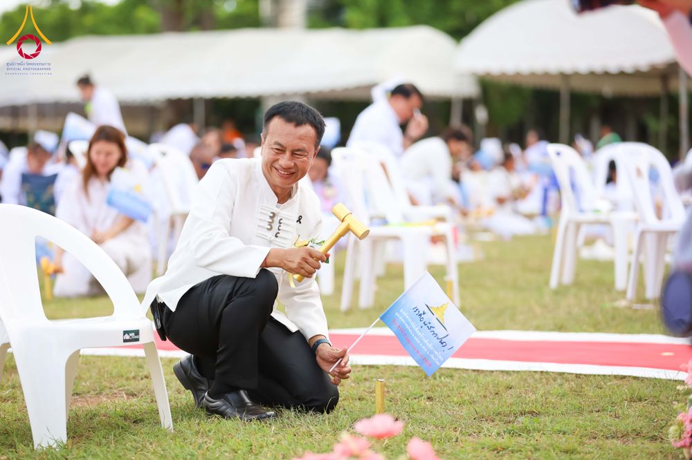 ภาพ No.336982:วันเสาร์ที่ 27 มิถุนายน 2569 พิธีทอดผ้าป่า พิธีตอกเสาเข็มมงคล องค์พระเจดีย์เพื่อสันติภาพโลก ณ ธุดงคสถานลุ่มน้ำฝาง อำเภอฝาง จังหวัดเชียงใหม่