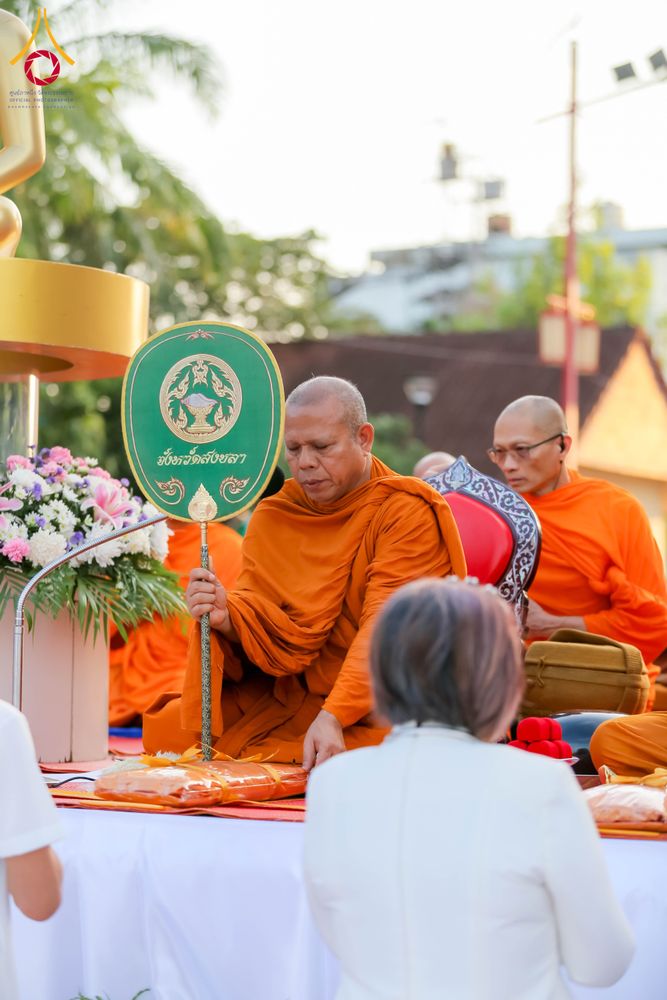 ภาพ No.313867:วันอาทิตย์ที่ 14 มีนาคม พ.ศ. 2569 ทำบุญเมืองหาดใหญ่ตักบาตรพระ 1,109 รูป เติมบุญใหญ่ หลังวิกฤตมหาอุทกภัย ณ ซุ้มประตูไชน่าทาวน์ ถนนศุภสารรังสรรค์ อ.หาดใหญ่ จ.สงขลา