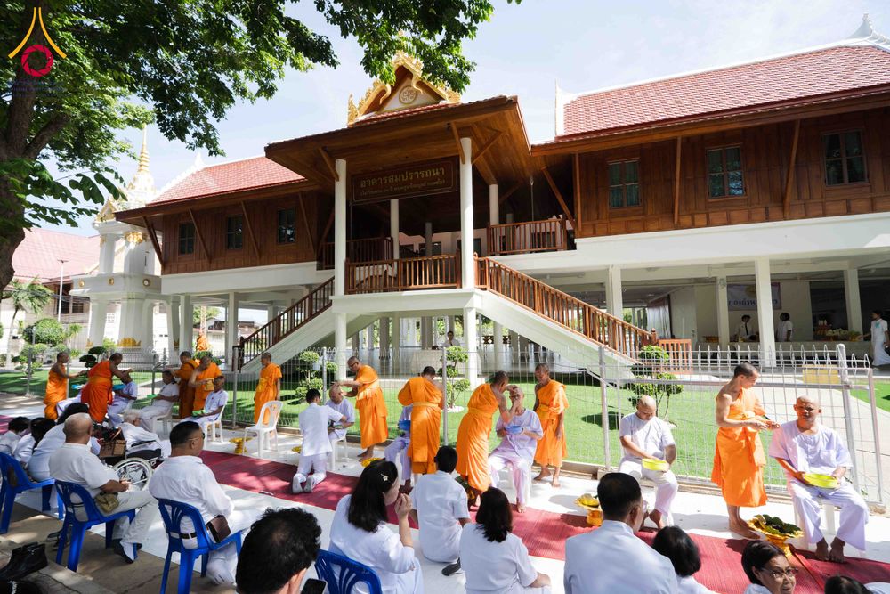 ภาพ No.341269:วันอาทิตย์ที่ 26 กรกฎาคม พ.ศ. 2569 ​โครงการอุปสมบทหมู่บูชาธรรมมหาปูชนียาจารย์ รุ่นที่ ๑ วัดกลางธนรินทร์ ต.บ้านแป้ง อ.พรหมบุรี จ.สิงห์บุรี
