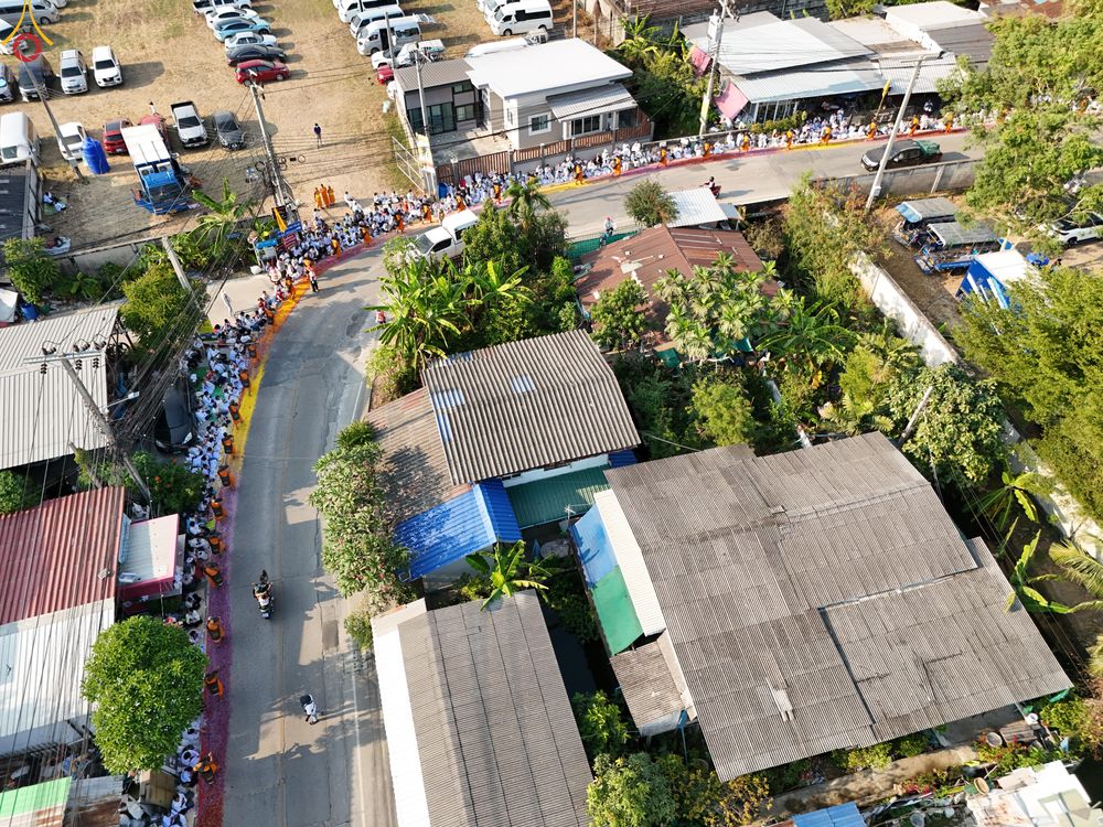 ภาพ No.295060:วันที่ 14 มกราคม พ.ศ. 2569 พิธีต้อนรับพระธรรมยาตรา อนุสรณ์สถานลำดับที่ 4  สถานที่เกิดด้วยกายธรรม ณ วัดโบสถ์บน ต.บางคูเวียง จ.นนทบุรี ในโครงการธรรมยาตรา กตัญญูบูชา มหาปูชนียาจารย์ พระมงคลเทพมุนี(สด จนฺทสโร) พระผู้ปราบมาร อนุสรณ์สถาน 7 แห่ง ปีที่ 14