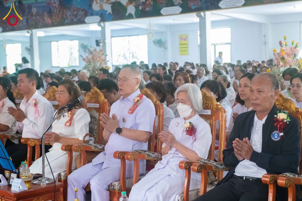 ภาพ No.295660:วันที่ 15 มกราคม พ.ศ. 2569 พิธีทอดผ้าป่าทำนุบำรุงศาสนสถาน ณ วัดโบสถ์บน ต.บางคูเวียง จ.นนทบุรี อนุสรณ์สถานลำดับที่ 4 สถานที่เกิดด้วยกายธรรม ในโครงการธรรมยาตรา กตัญญูบูชา มหาปูชนียาจารย์ พระมงคลเทพมุนี(สด จนฺทสโร) พระผู้ปราบมาร อนุสรณ์สถาน 7 แห่ง ปีที่ 14