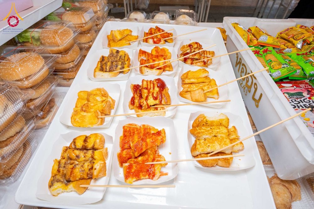 ภาพ No.307029:วันที่ 31 มกราคม พ.ศ. 2569 พิธีถวายภัตตาหารเป็นสังฆทาน แด่พระธรรมยาตรา ณ วัดพระธรรมกาย  จังหวัดปทุมธานี ในโครงการธรรมยาตรา กตัญญูบูชา มหาปูชนียาจารย์ พระมงคลเทพมุนี(สด จนฺทสโร) พระผู้ปราบมาร อนุสรณ์สถาน 7 แห่ง ปีที่ 14