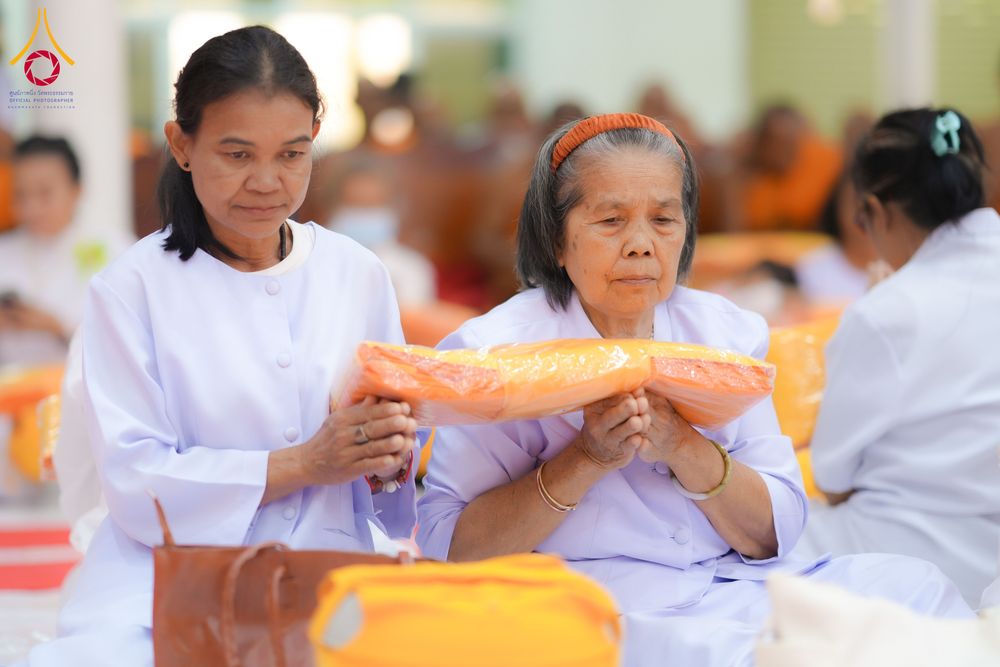 ภาพ No.281158:วันที่ 4 ธันวาคม พ.ศ. 2568 พิธีบรรพชาสามเณร ในโครงการบวชบูชาธรรมมหาปูชนียาจารย์  ณ วัดกลางพระอารามหลวง จังหวัดบุรีรัมย์