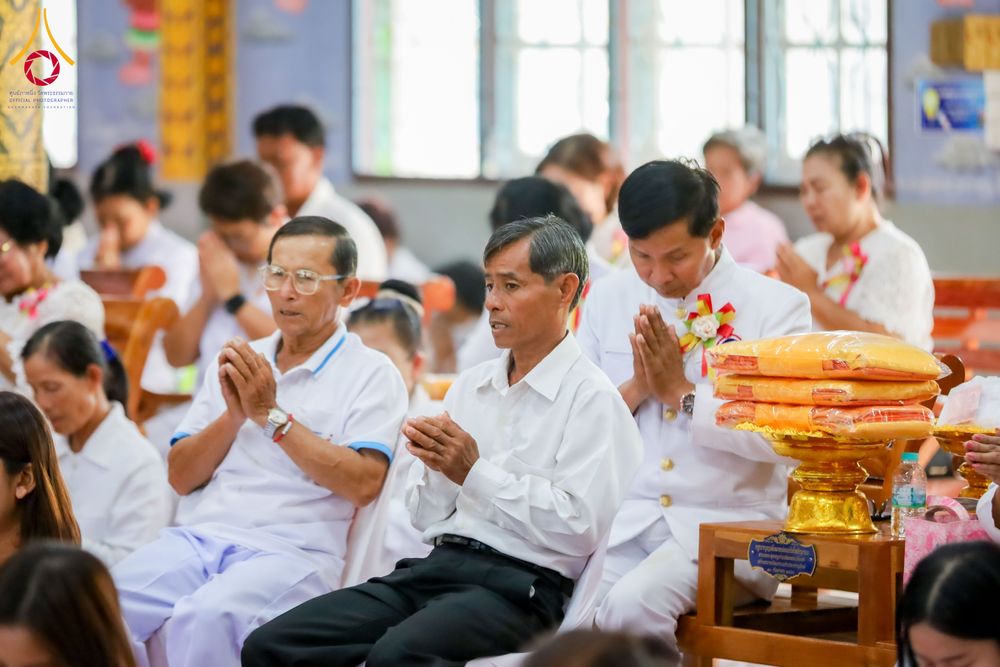 ภาพ No.285428:วันเสาร์ที่ 6 ธันวาคม พ.ศ.2568  พิธีอุปสมบทหมู่ ธรรมทายาท รุ่นบูชาธรรมมหาปูชนียาจารย์ ประจำปี 2568  ณ วัดเกาะแก้วประชานุรักษ์ ต.ชัยนาม อ.วังทอง จ.พิษณุโลก