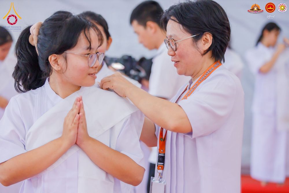 ภาพ No.284561:วันพุธที่ 17  ธันวาคม พ.ศ.2568  พิธีบวชอุบาสิกาแก้ว อินโดนีเซีย ณ ประเทศอินโดนีเซีย