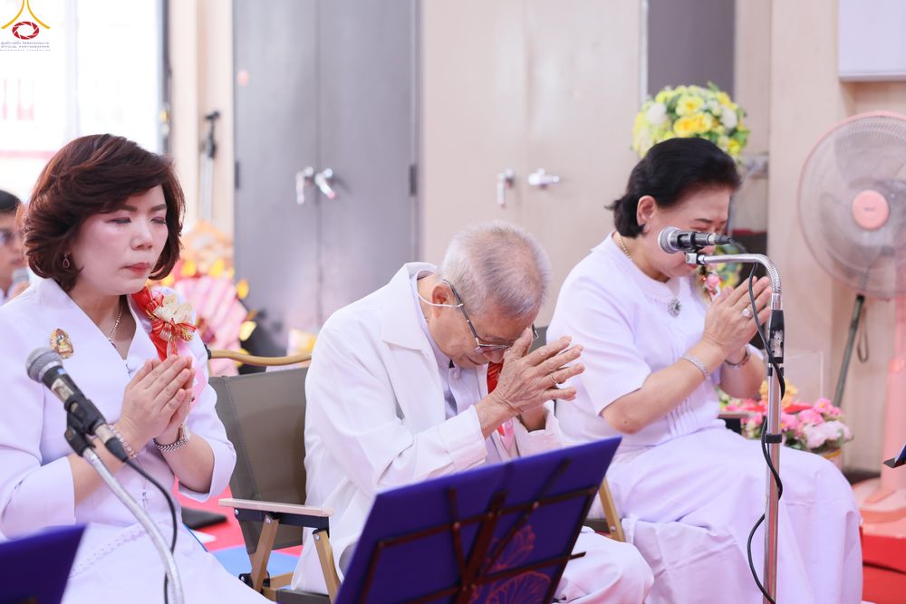 ภาพ No.291568:วันที่ 9 มกราคม พ.ศ. 2569 พิธีทอดผ้าป่าทำนุบำรุงศาสนสถาน ณ วัดเทพพล แขวงบางพรม เขตตลิ่งชัน กรุงเทพมหานคร ในโครงการธรรมยาตรา กตัญญูบูชา มหาปูชนียาจารย์ พระมงคลเทพมุนี(สด จนฺทสโร) พระผู้ปราบมาร อนุสรณ์สถาน 7 แห่ง ปีที่ 14