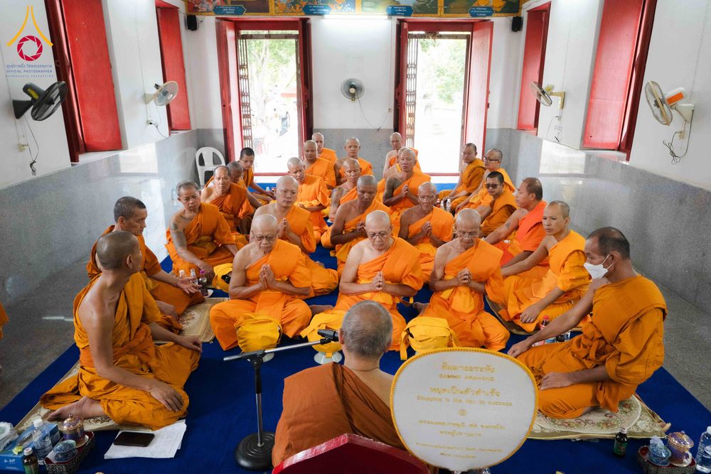 ภาพ No.341396:วันอาทิตย์ที่ 26 กรกฎาคม พ.ศ. 2569 ​โครงการอุปสมบทหมู่บูชาธรรมมหาปูชนียาจารย์ รุ่นที่ ๑ วัดกลางธนรินทร์ ต.บ้านแป้ง อ.พรหมบุรี จ.สิงห์บุรี