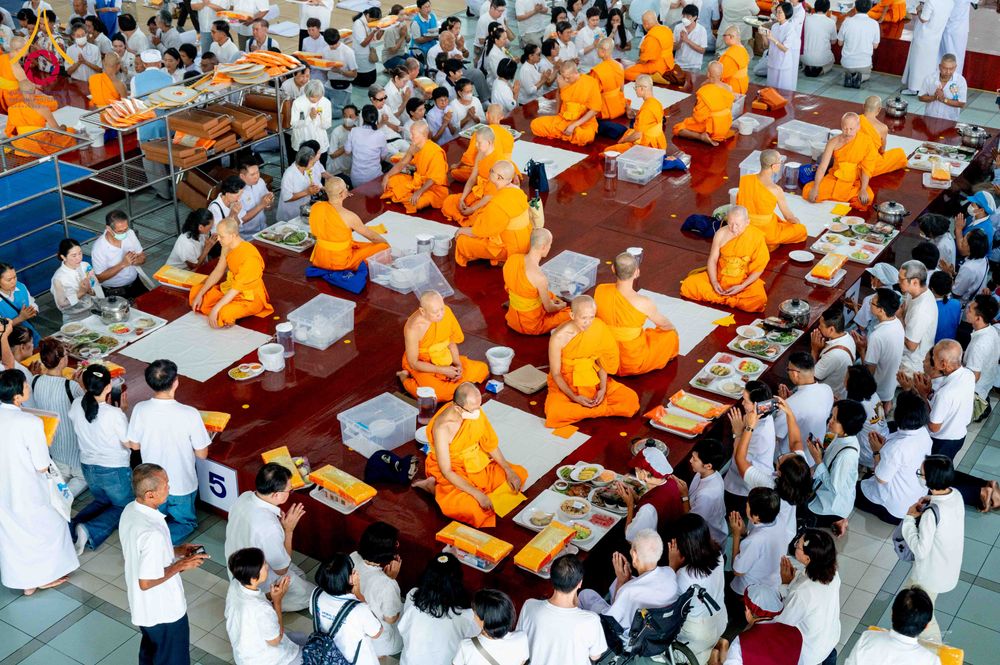 ภาพ No.322488:วันที่ 16 เมษายน พ.ศ.2569 พิธีบุพเปตพลี ครั้งที่ 181 ร่วมอุทิศบุญแด่หมู่ญาติที่ล่วงลับไปแล้ว และสืบทอดอายุพระพุทธศาสนา