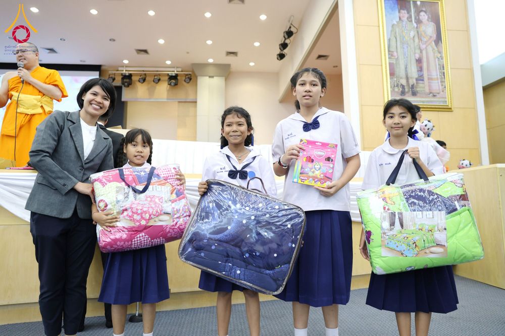 ภาพ No.282345:วันอังคารที่ 23 ธันวาคม พ.ศ.2568 รวมพลังเด็กดีวีสตาร์ 1,200 คน  ณ มหาวิทยาลัยราชภัฏยะลา จังหวัดยะลา