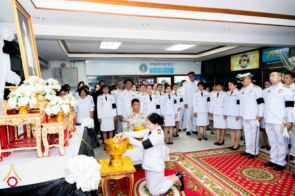 ภาพ No.337200:วันที่ 13-27 มิถุนายน พ.ศ.2569 พสกนิกรอำเภอคลองหลวง จัดพิธีบำเพ็ญกุศลสวดพระอภิธรรม อุทิศถวายพระกุศลแด่สมเด็จพระเจ้าลูกเธอ เจ้าฟ้าพัชรกิติยาภาฯ