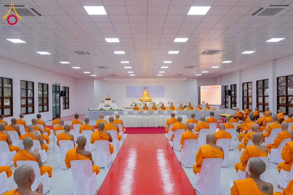 ภาพ No.294215:วันอาทิตย์ที่ 14 ธันวาคม พ.ศ.2568 พิธีเจริญพระพุทธมนต์สมโภชดวงแก้วลูกนิมิตเอก และดวงแก้วนิมิตปฏิบัติธรรม อัญเชิญประดิษฐาน  ณ วัดพระธรรมกายในประเทศสหรัฐอเมริกาและประเทศเยอรมนี 7 แห่ง ณ อาคารปลูกศรัทธา 2 วัดพระธรรมกาย