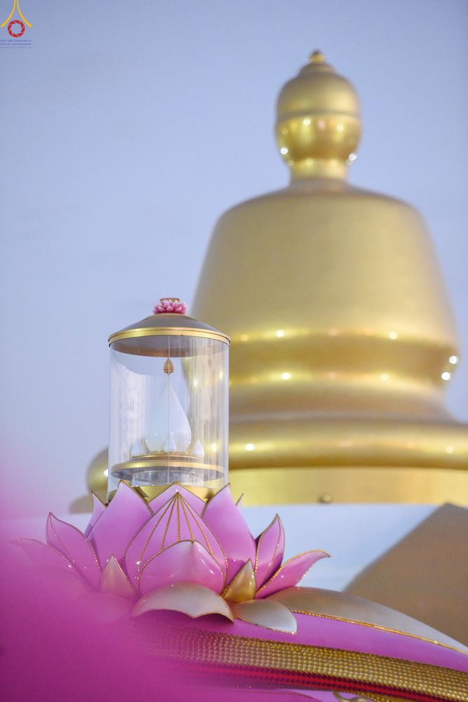 ภาพ No.302413:วันที่ 24 มกราคม พ.ศ. 2569 พิธีตักบาตรพระธรรมยาตรา ณ อนุสรณ์สถานลำดับที่ 5 สถานที่เผยแผ่วิชชาธรรมกายครั้งแรก อนุสรณ์สถานบางปลา วัดบางปลา อำเภอบางเลน จังหวัดนครปฐม ในโครงการธรรมยาตรา กตัญญูบูชา มหาปูชนียาจารย์ พระมงคลเทพมุนี(สด จนฺทสโร) พระผู้ปราบมาร อนุส