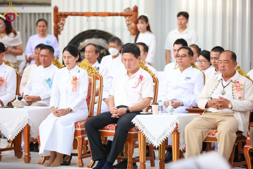 ภาพ No.336865:วันเสาร์ที่ 27 มิถุนายน 2569 พิธีตักบาตรพระ 1,345 รูป  ณ ข่วงสันกำแพง อำเภอสันกำแพง จังหวัดเชียงใหม่