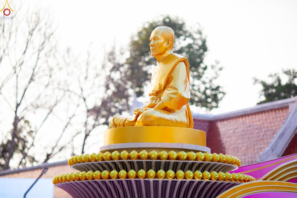 ภาพ No.296837:วันที่ 17 มกราคม พ.ศ. 2569 พิธีจุดประทีปถวายเป็นพุทธบูชา และบูชาธรรมมหาปูชนียาจารย์  ณ วัดโบสถ์บน ต.บางคูเวียง จ.นนทบุรี อนุสรณ์สถานลำดับที่ 4 สถานที่เกิดด้วยกายธรรม ในโครงการธรรมยาตรา กตัญญูบูชา มหาปูชนียาจารย์ พระมงคลเทพมุนี(สด จนฺทสโร) พระผู้ปราบมาร อ