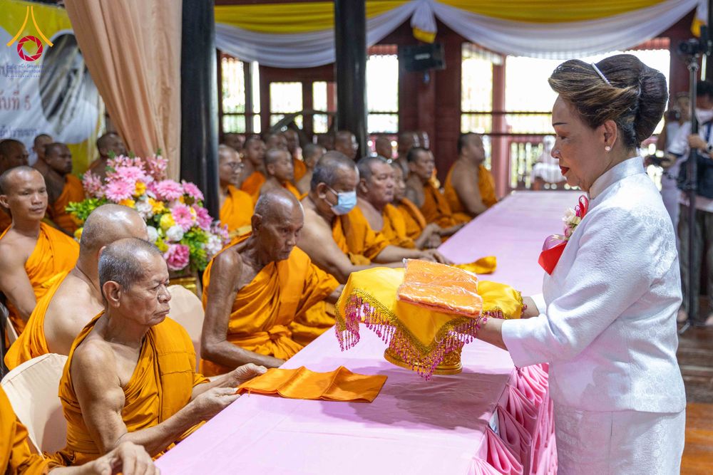 ภาพ No.300846:วันที่ 22 มกราคม พ.ศ. 2569 พิธีทอดผ้าป่าทำนุบำรุงศาสนสถาน ณ วัดบางปลา อ.บางเลน จ.นครปฐม ในโครงการธรรมยาตรา กตัญญูบูชา มหาปูชนียาจารย์ พระมงคลเทพมุนี(สด จนฺทสโร) พระผู้ปราบมาร อนุสรณ์สถาน 7 แห่ง ปีที่ 14