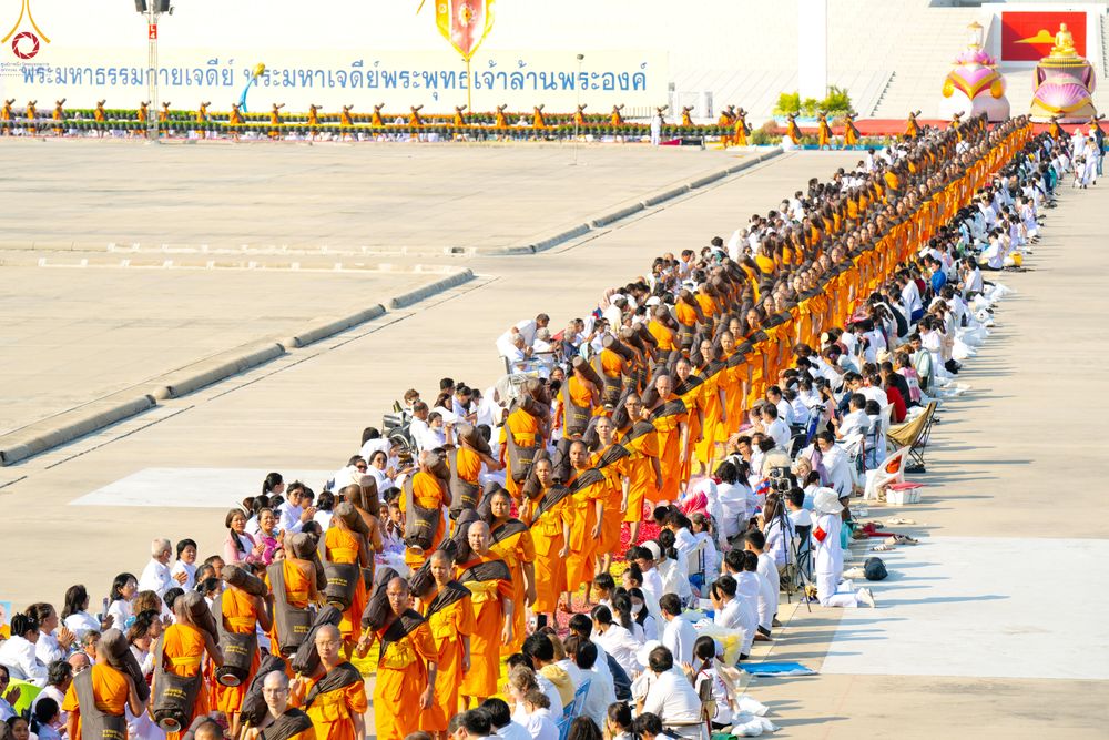 ภาพ No.306043:วันที่ 25 มกราคม พ.ศ. 2569 พิธีต้อนรับพระธรรมยาตรา วัดพระธรรมกาย(ภาพชุดที่ 4) ในโครงการธรรมยาตรา กตัญญูบูชา มหาปูชนียาจารย์ พระมงคลเทพมุนี(สด จนฺทสโร) พระผู้ปราบมาร อนุสรณ์สถาน 7 แห่ง ปีที่ 14