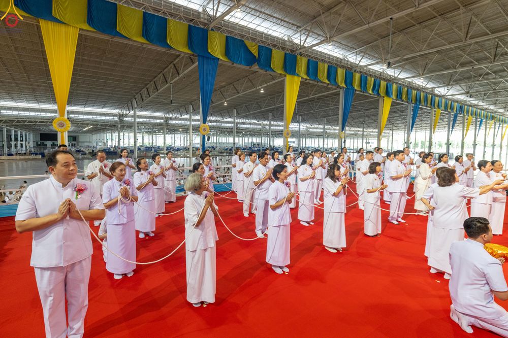 ภาพ No.286443:วันอาทิตย์ที่ 13 กรกฎาคม พ.ศ.2568 พิธีปฎิบัติธรรม และพิธีจุดเทียนใจ ไฟนิรันดร์ อนันตชัย ณ สภาธรรมกายสากล วัดพระธรรมกาย