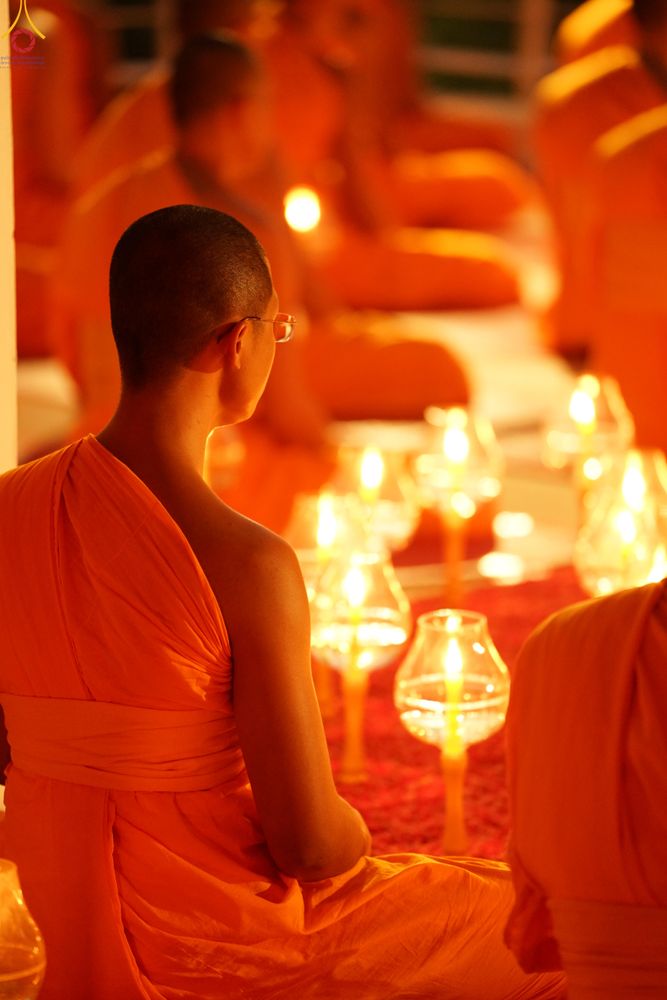 ภาพ No.302914:วันที่ 24 มกราคม พ.ศ. 2569 พิธีจุดประทีปธรรมถวายเป็นพุทธบูชา  และบูชาธรรมมหาปูชนียาจารย์  ณ อาคารธรรมยาตรา กตัญญูบูชามหาปูชนียาจารย์  ตรงข้ามวัดปากน้ำภาษีเจริญ จ.กรุงเทพมหานคร ในโครงการธรรมยาตรา กตัญญูบูชา มหาปูชนียาจารย์ พระมงคลเทพมุนี(สด จนฺทสโร) พระผู