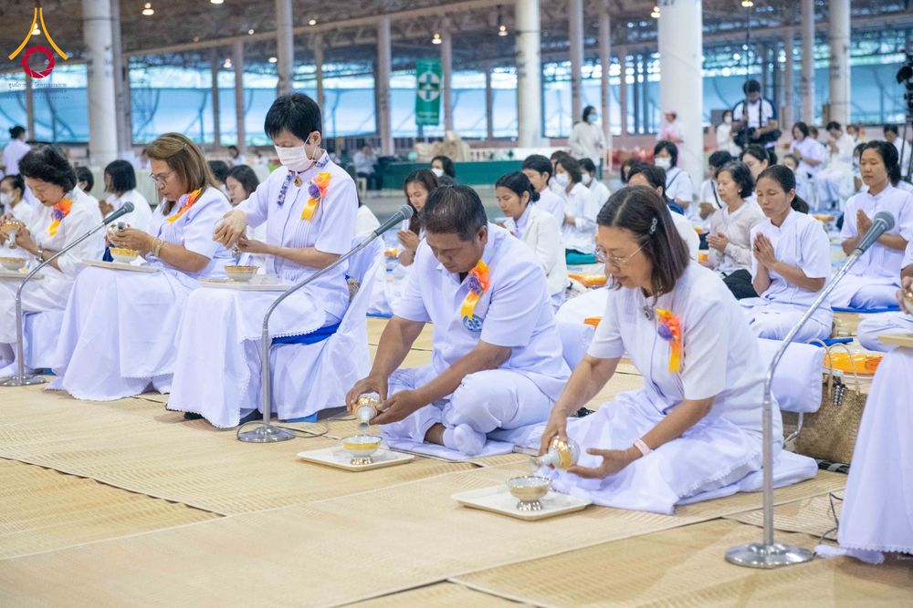 ภาพ No.306251:วันที่ 30 มกราคม พ.ศ. 2569 พิธีถวายภัตตาหารเป็นสังฆทาน แด่พระธรรมยาตรา ณ วัดพระธรรมกาย  จังหวัดปทุมธานี ในโครงการธรรมยาตรา กตัญญูบูชา มหาปูชนียาจารย์ พระมงคลเทพมุนี(สด จนฺทสโร) พระผู้ปราบมาร อนุสรณ์สถาน 7 แห่ง ปีที่ 14