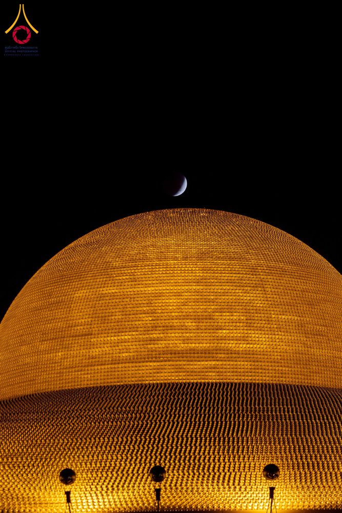 ภาพ No.312313:วันอังคารที่ 3 มีนาคม พ.ศ.2569 พิธีเวียนประทักษิณและจุดมาฆประทีป (ภาพชุดที่ 2) ณ ลานธรรมพระมหาธรรมกายเจดีย์ วัดพระธรรมกาย