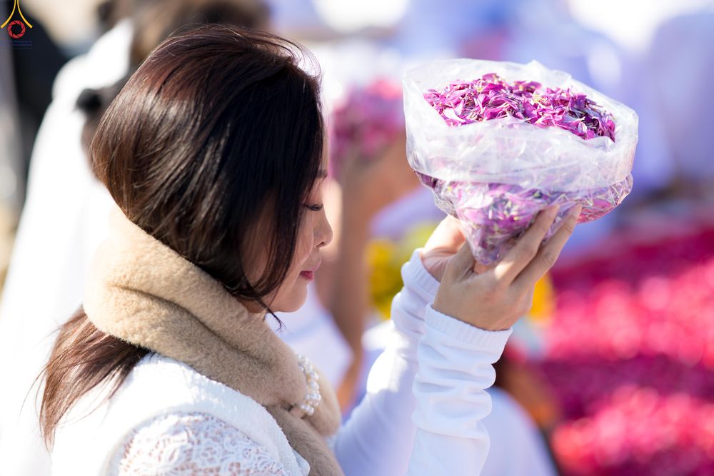 ภาพ No.292754:วันที่ 11 มกราคม พ.ศ. 2569 พิธีต้อนรับพระธรรมยาตรา ณ อนุสรณ์สถานลำดับที่ 3 สถานที่เกิดในเพศสมณะ วัดสองพี่น้อง อำเภอสองพี่น้อง จังหวัดสุพรรณบุรี ในโครงการธรรมยาตรา กตัญญูบูชา มหาปูชนียาจารย์ พระมงคลเทพมุนี(สด จนฺทสโร) พระผู้ปราบมาร อนุสรณ์สถาน 7 แห่ง ปีที