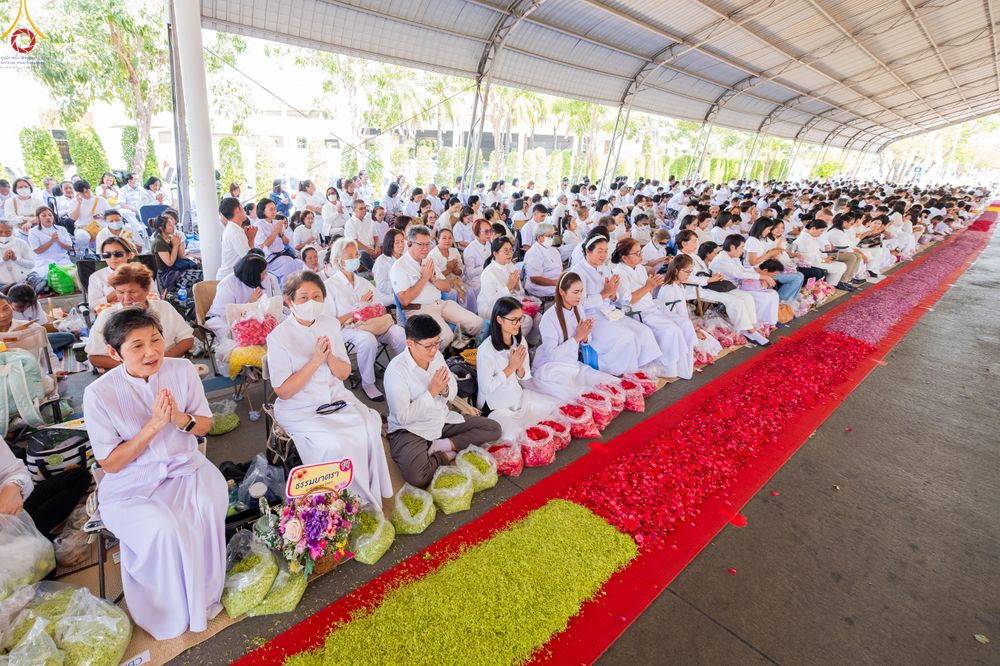 ภาพ No.304081:วันที่ 25 มกราคม พ.ศ. 2569 พิธีต้อนรับพระธรรมยาตรา  รร.สามัคคีราษฏร์บำรุง-วัดพระธรรมกาย ในโครงการธรรมยาตรา กตัญญูบูชา มหาปูชนียาจารย์ พระมงคลเทพมุนี(สด จนฺทสโร) พระผู้ปราบมาร อนุสรณ์สถาน 7 แห่ง ปีที่ 14