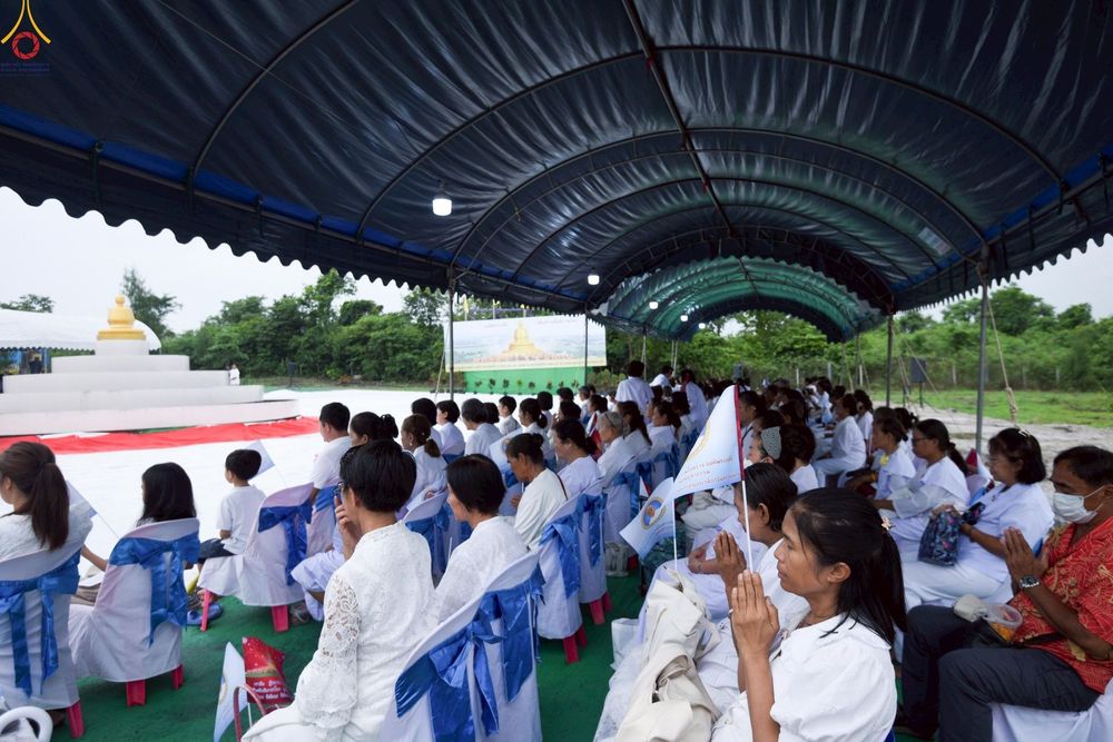 ภาพ No.246915:วันอาทิตย์ที่ 14 กันยายน พ.ศ. 2568 พิธีทอดผ้าป่า ซื้อดิน ปรับพื้นที่ลานธรรม  และพิธีกลั่นแผ่นดิน โปรยทราย สถาปนาองค์พระเจดีย์ เพื่อสร้างสันติภาพโลก  ณ ศูนย์ปฏิบัติธรรมสระบุรี อ.พระพุทธบาท จ.สระบุรี