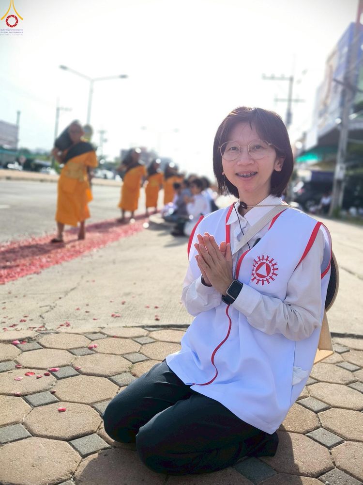 ภาพ No.296262:ภาพเบื้องหลังอาสาสมัครรวมใจ ชุดที่ 2 ในโครงการธรรมยาตรา กตัญญูบูชา มหาปูชนียาจารย์ พระมงคลเทพมุนี(สด จนฺทสโร) พระผู้ปราบมาร อนุสรณ์สถาน 7 แห่ง ปีที่ 14