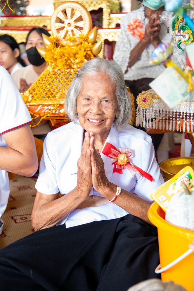 ภาพ No.283101:วันอาทิตย์ที่ 2 พฤศจิกายน​ พ.ศ.2568 พิธีทอดกฐินสามัคคีทั่วไทย 30,000 วัด  โดยคณะศิษยานุศิษย์ บูชาธรรม 81 ปี  หลวงพ่อธัมมชโย ณ วัดมหาโพธิ จ.ลพบุรี