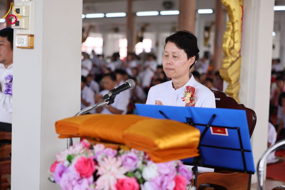 ภาพ No.300392:วันที่ 22 มกราคม พ.ศ. 2569 พิธีทอดผ้าป่าทำนุบำรุงศาสนสถาน ณ วัดรางกำหยาด ต.บางภาษี อ.บางเลน จ.นครปฐม ในโครงการธรรมยาตรา กตัญญูบูชา มหาปูชนียาจารย์ พระมงคลเทพมุนี(สด จนฺทสโร) พระผู้ปราบมาร อนุสรณ์สถาน 7 แห่ง ปีที่ 14