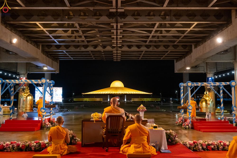 ภาพ No.337542:วันจันทร์ที่ 29 มิถุนายน พ.ศ.2569 (วันพระขึ้น 15 ค่ำ เดือน 8) พิธีบุพเปตพลี ครั้งที่ 184 ณ หอฉันคุณยายอาจารย์ฯ  พิธีสวดธัมมจักกัปปวัตนสูตร ครบ 8,495,000,000 จบ ณ มหาวิหารคด วัดพระธรรมกาย