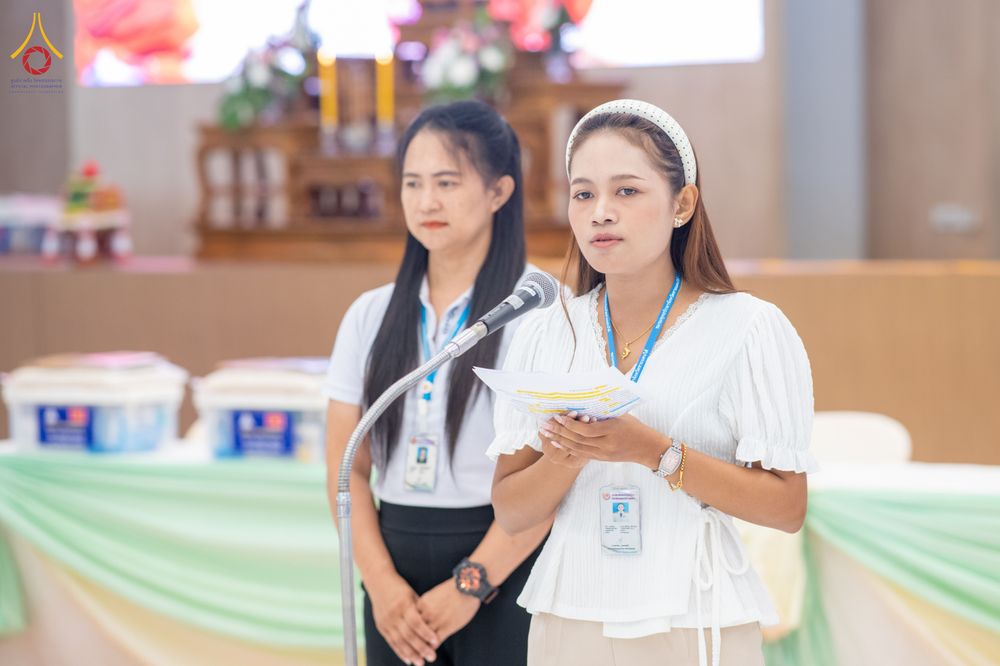 ภาพ No.337095:วันเสาร์ที่ 27 มิถุนายน พ.ศ. 2569 พิธีตักบาตรแด่คณะสงฆ์ 323 วัด 4 จังหวัดชายแดนภาคใต้ พิธีถวายสังฆทานแด่คณะสงฆ์ 323 วัด ปีที่ 22 ครั้งที่ 186 พิธีมอบกองทุนหนุนแรงใจช่วยครูใต้ ปีที่ 19 ครั้งที่ 149 และพิธีทำบุญอุทิศส่วนกุศลให้ผู้วายชนม์ ณ ศูนย์ปฏิบัติธรรม