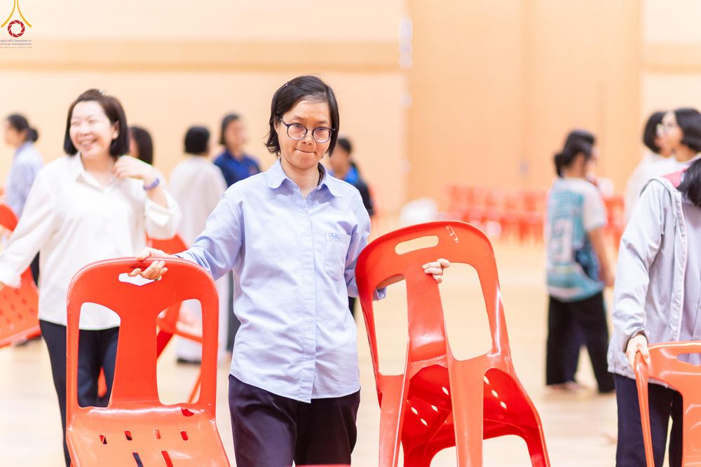 ภาพ No.322773:วันที่ 15-18 เมษายน พ.ศ.2569 การเเตรียมโต๊ะฉัน , เตรียมจุดพักค้าง , เรียงเก้าอี้ , เรียงกล่องไทยธรรม  เพื่องานถวายมหาสังฆทาน 40,000 กว่าวัดทั่วประเทศ วันคุ้มครองโลก 22 เมษายน พ.ศ.2569 วัดพระธรรมกาย