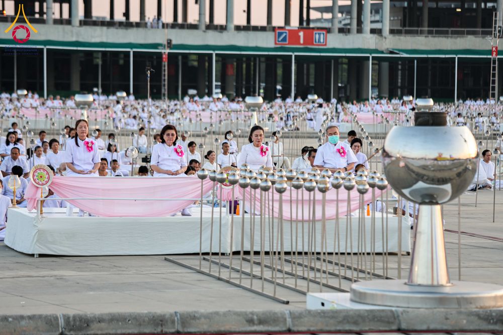 ภาพ No.312090:วันอังคารที่ 3 มีนาคม พ.ศ.2569 พิธีเวียนประทักษิณและจุดมาฆประทีป ณ ลานธรรมพระมหาธรรมกายเจดีย์ วัดพระธรรมกาย