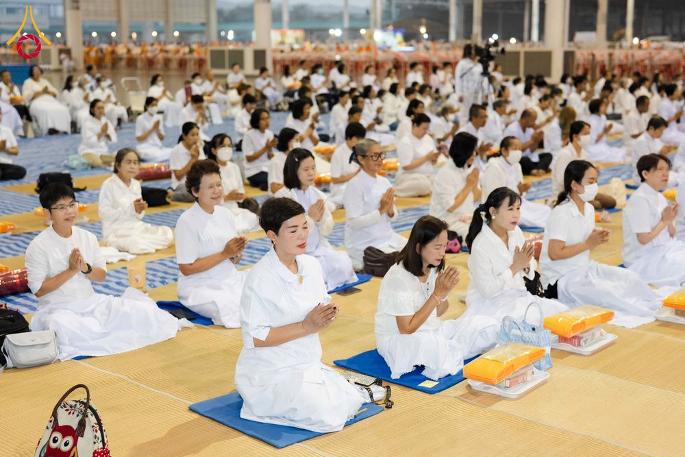 ภาพ No.306937:วันที่ 31 มกราคม พ.ศ. 2569 พิธีถวายภัตตาหารเป็นสังฆทาน แด่พระธรรมยาตรา ณ วัดพระธรรมกาย  จังหวัดปทุมธานี ในโครงการธรรมยาตรา กตัญญูบูชา มหาปูชนียาจารย์ พระมงคลเทพมุนี(สด จนฺทสโร) พระผู้ปราบมาร อนุสรณ์สถาน 7 แห่ง ปีที่ 14