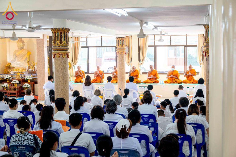 ภาพ No.300737:วันที่ 22 มกราคม พ.ศ. 2569 พิธีทอดผ้าป่าทำนุบำรุงศาสนสถาน ณ วัดบางช้างใต้ อ.สามพราน จ.นครปฐม ในโครงการธรรมยาตรา กตัญญูบูชา มหาปูชนียาจารย์ พระมงคลเทพมุนี(สด จนฺทสโร) พระผู้ปราบมาร อนุสรณ์สถาน 7 แห่ง ปีที่ 14