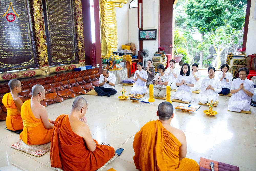 ภาพ No.344520:วันที่ 8-11 สิงหาคม พ.ศ.2569 “ประเพณีเข้าพรรษา เชื่อมพระพุทธศาสนาสองแผ่นดิน” ถวายเทียนพรรษา 9 วัด ณ นครโฮจิมินห์ สาธารณรัฐสังคมนิยมเวียดนาม
